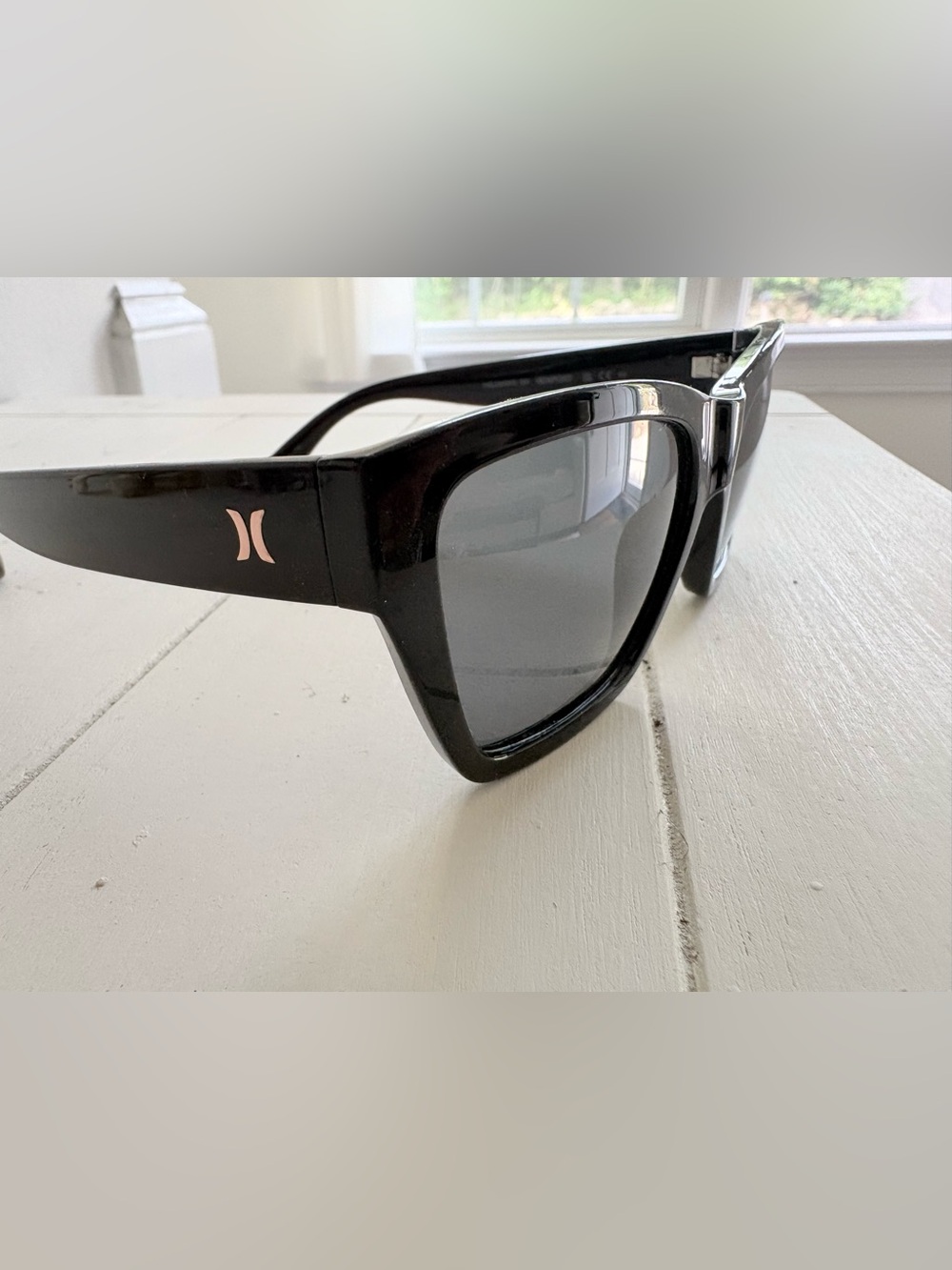Hurley Polarized Newport Sunglasses HSL3003PS  Black NWOT